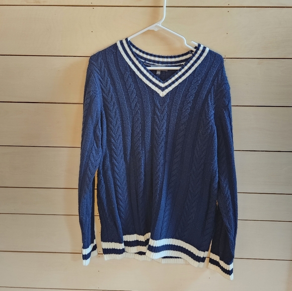 Navy blue varsity sweater - Picture 1 of 2